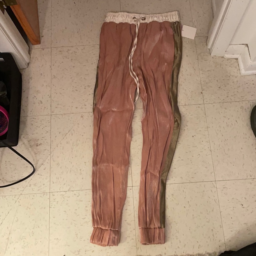 NEW Zara peach/gold shimmer joggers